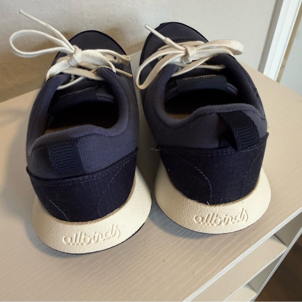 Allbirds Navy Blue Sneakers with White Laces Women’s Size 9 - Picture 6 of 11